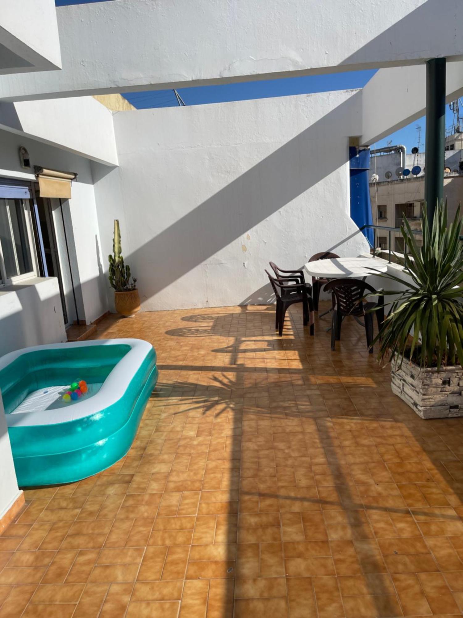 Appartement Centre-Ville Avec Piscine Pour Enfants Tánger Exterior foto